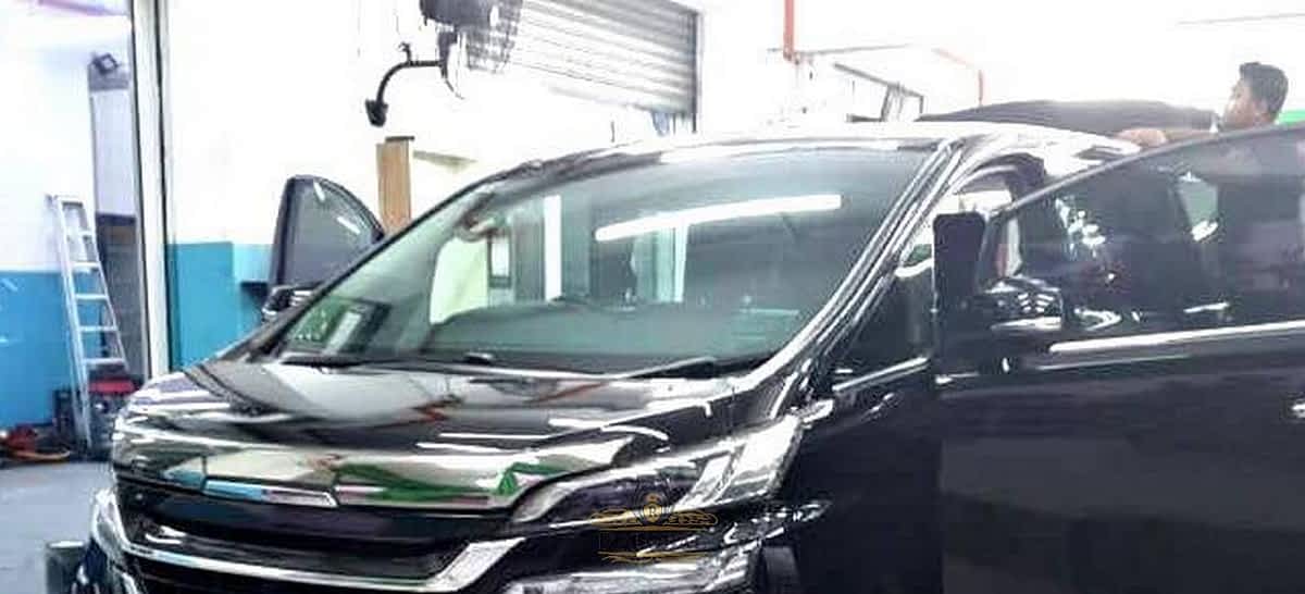 Rent a Toyota Vellfire Full Spec Near me - Luxury Car Rental by Rglobal Car Rental Services