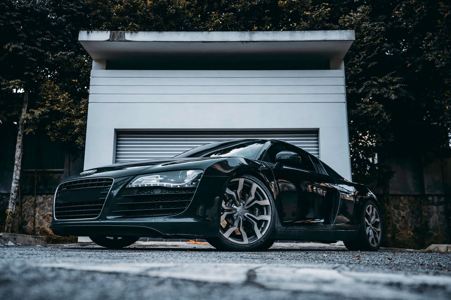 Rent a Audi R8 Near me in (KL) - Luxury Car Rental by Rglobal Car Rental Services