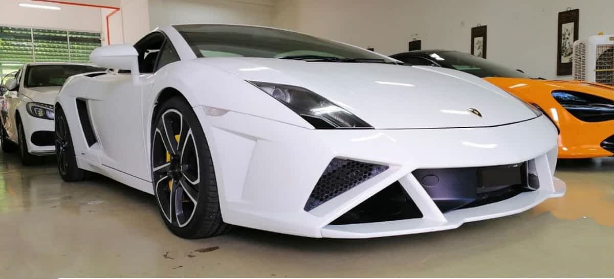 Rent a Lamborghini Gallardo Near me in (KL) - Luxury Car Rental by Rglobal Car Rental Services